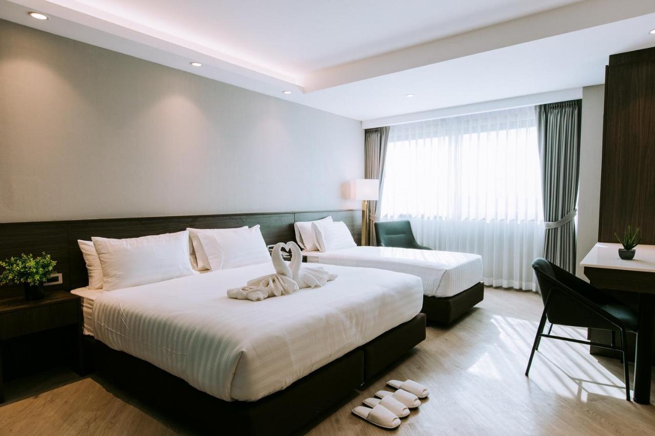 The Rich Hotel Nakhon Ratchasima Exterior photo